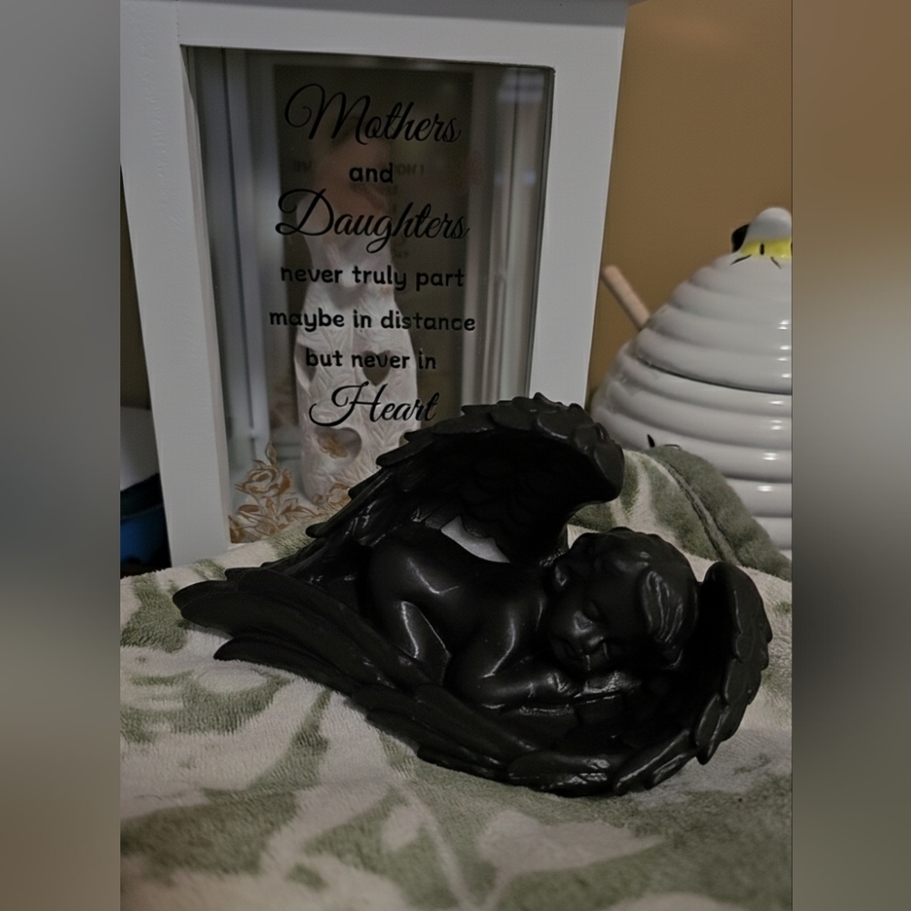 3d Printed Angel Figurine - Home Accent - Picture 4 of 6